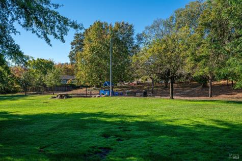 2575 Brookhaven Drive Santa Rosa CA 95405