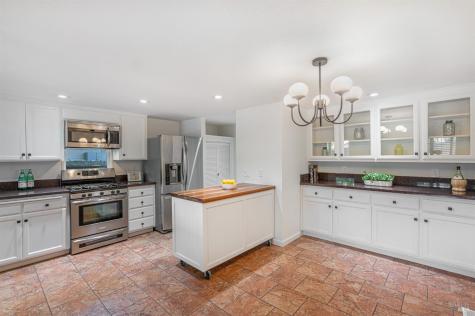2575 Brookhaven Drive Santa Rosa CA 95405