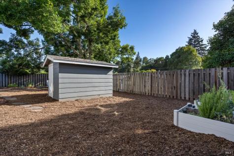 787 Rose Lane Healdsburg CA 95448