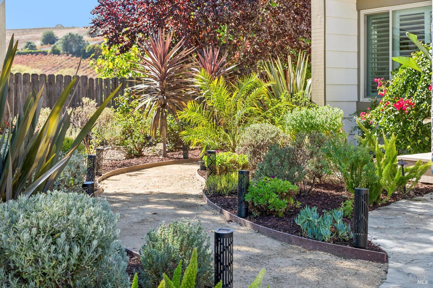 1096 Alpine Court Napa CA 94558