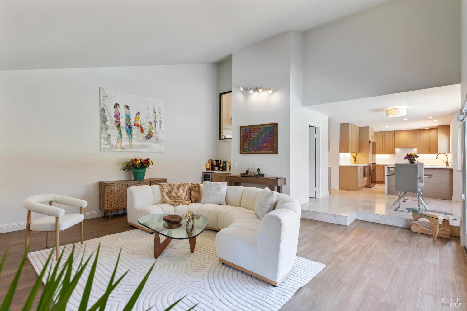 1096 Alpine Court Napa CA 94558