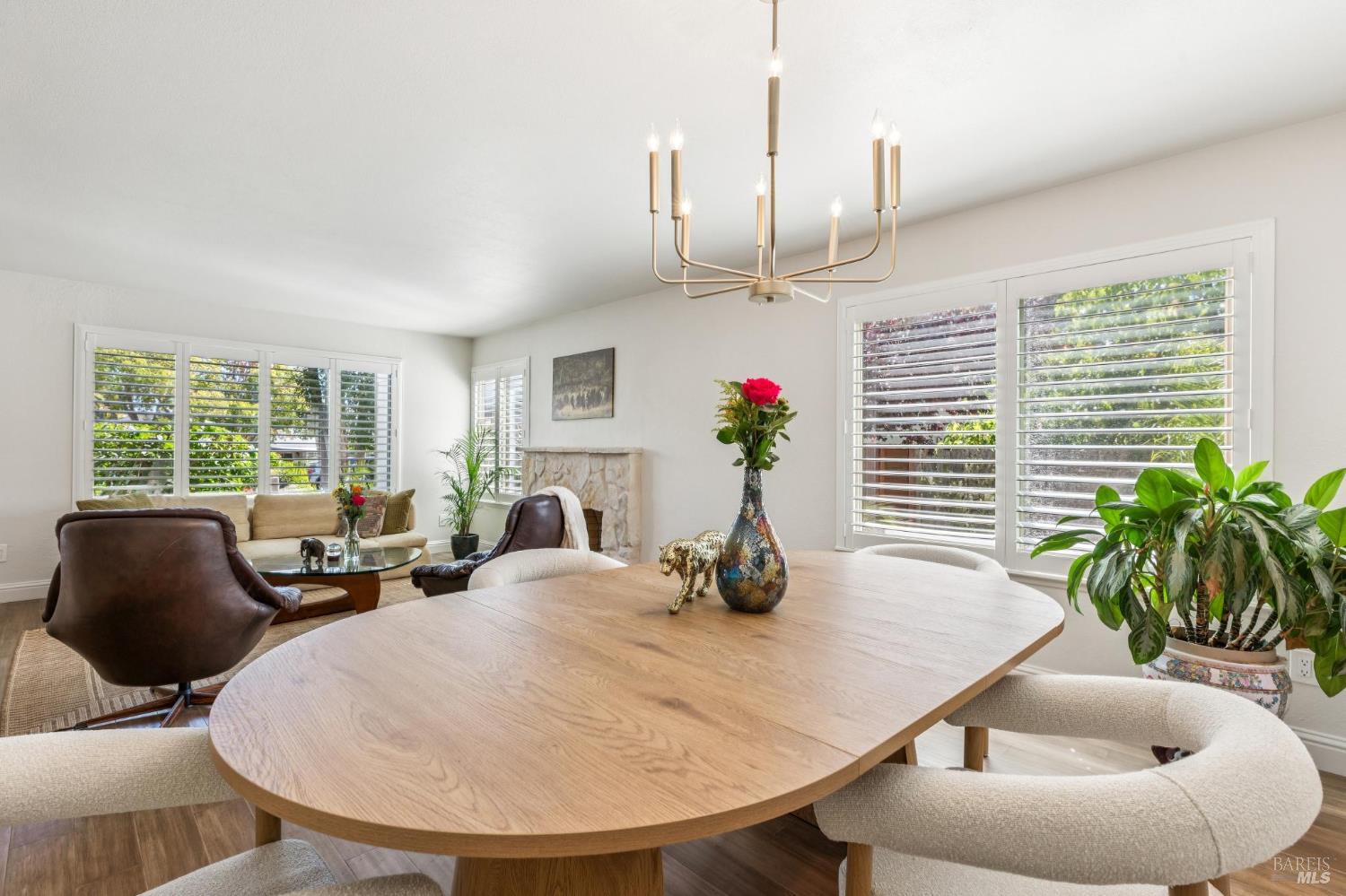 1096 Alpine Court Napa CA 94558