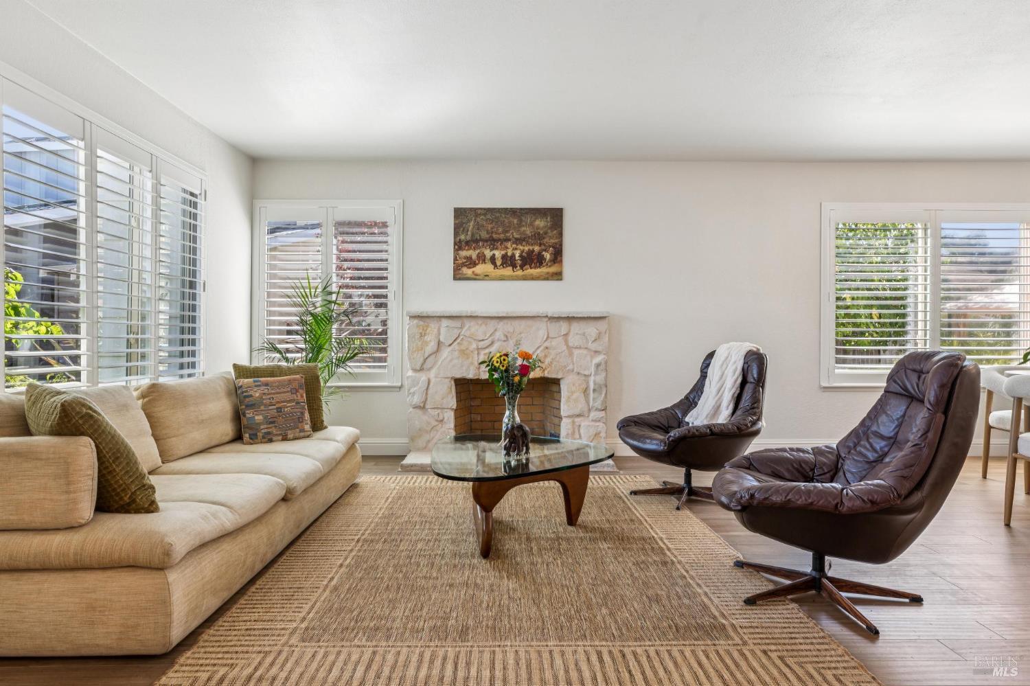 1096 Alpine Court Napa CA 94558