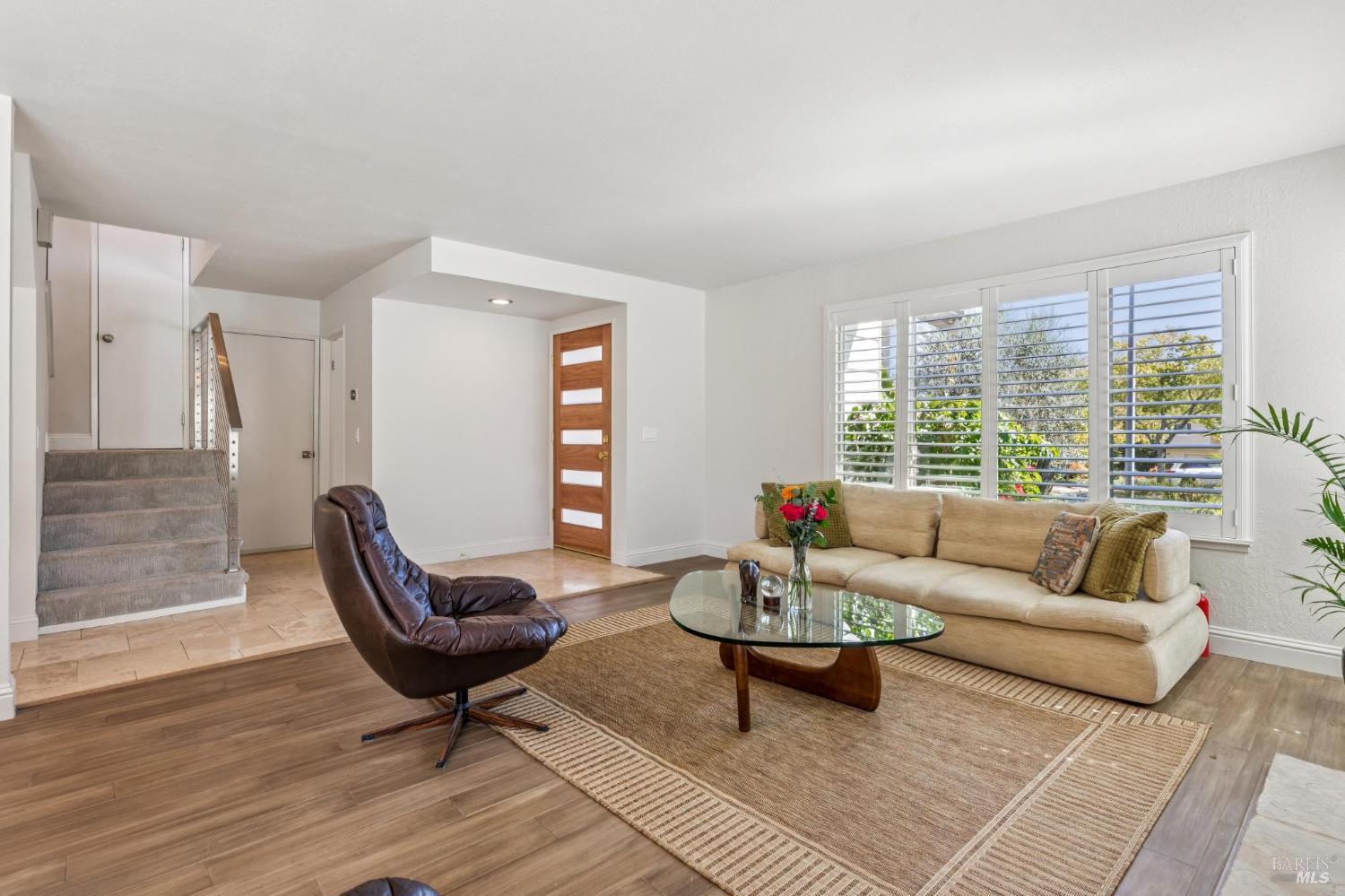 1096 Alpine Court Napa CA 94558