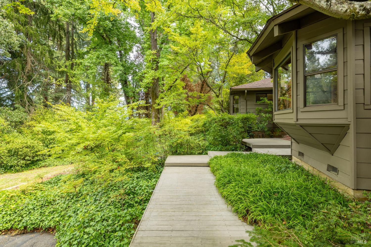 5760 Cuneo Court Santa Rosa CA 95401