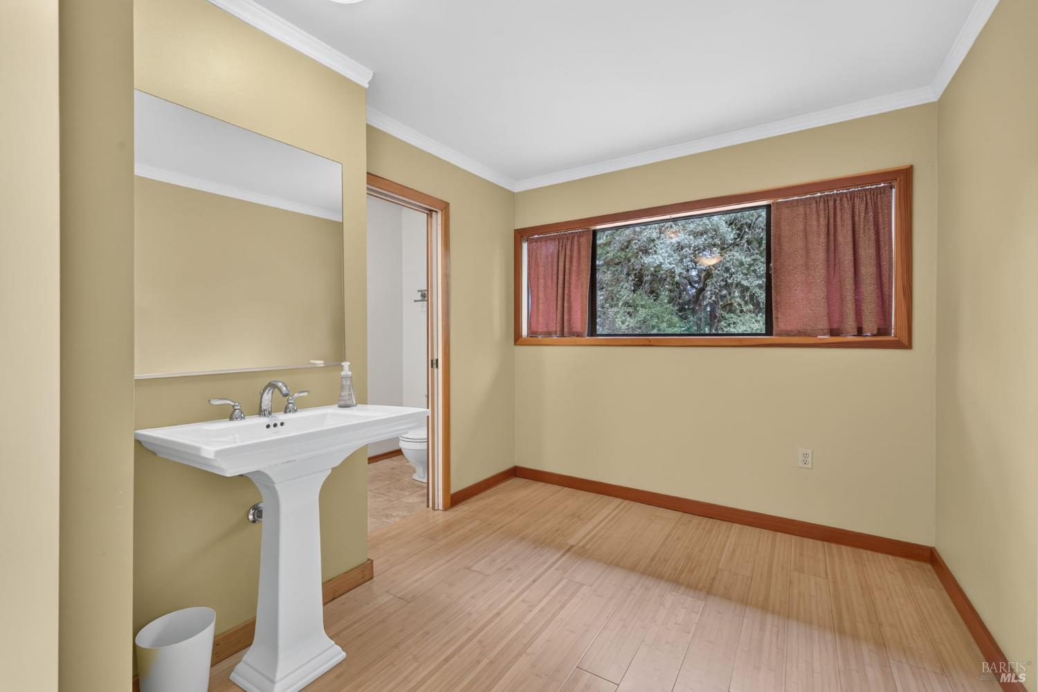 5760 Cuneo Court Santa Rosa CA 95401