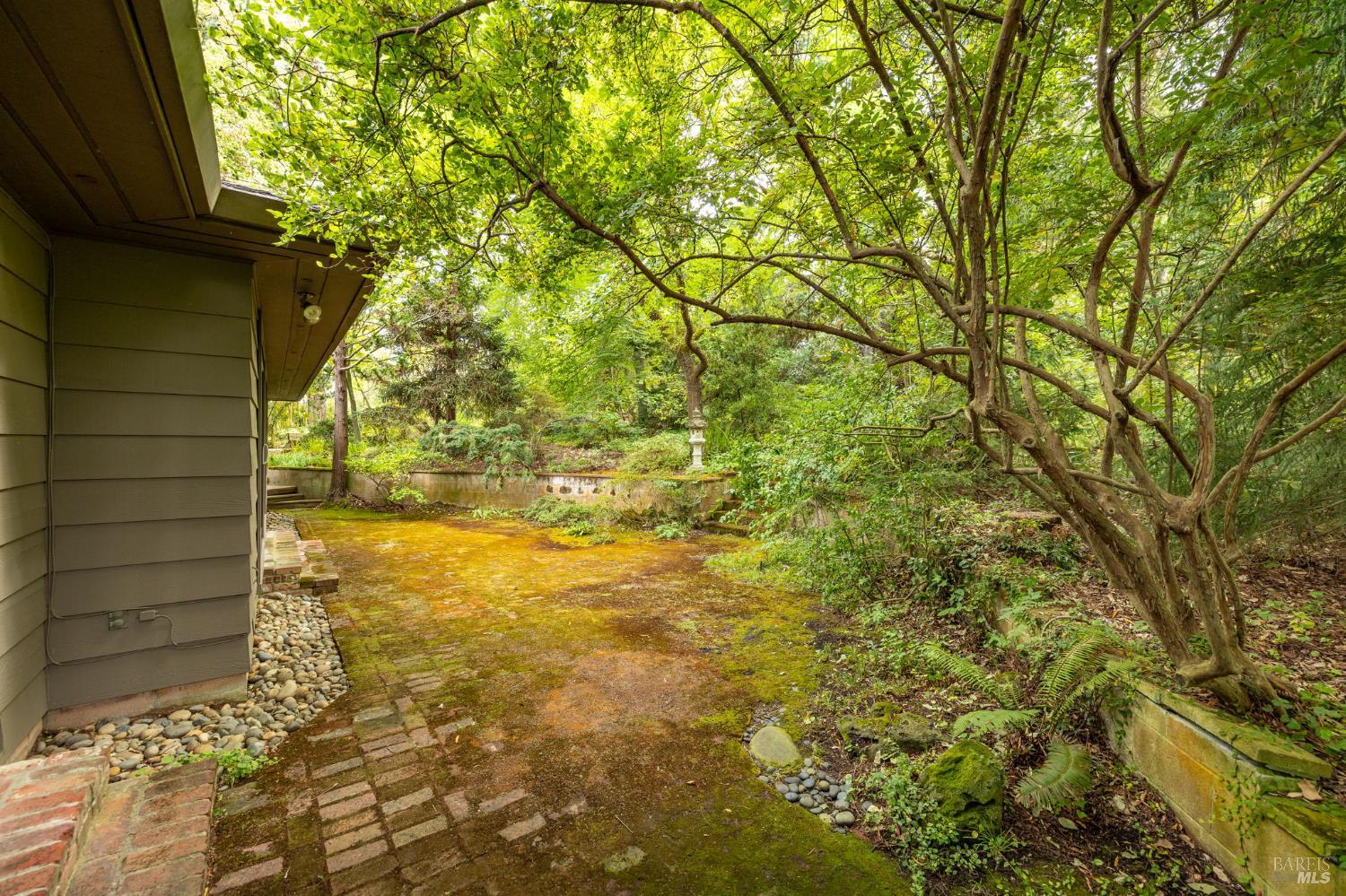 5760 Cuneo Court Santa Rosa CA 95401