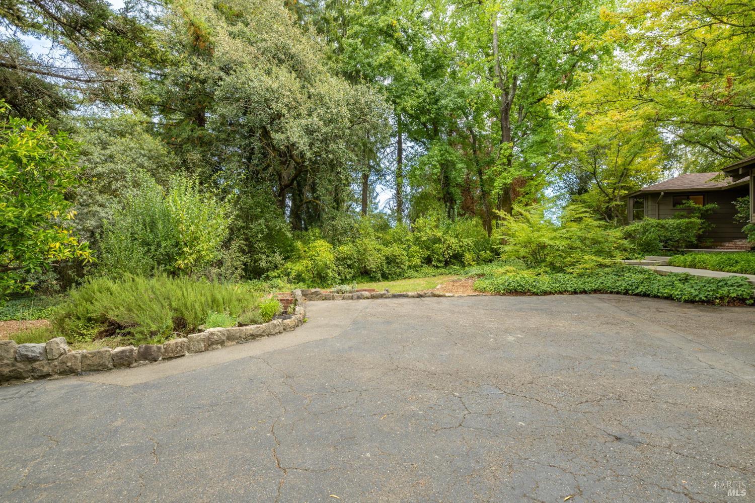 5760 Cuneo Court Santa Rosa CA 95401