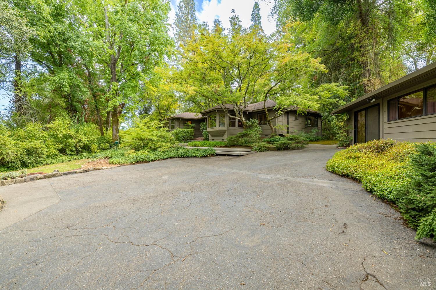 5760 Cuneo Court Santa Rosa CA 95401