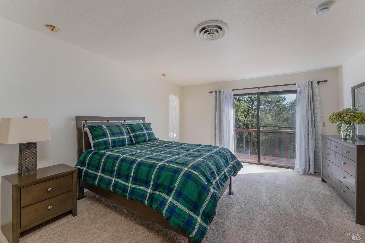 1300 Vista Verde Road Ukiah CA 95482