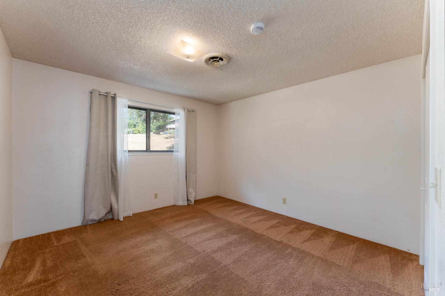 1300 Vista Verde Road Ukiah CA 95482