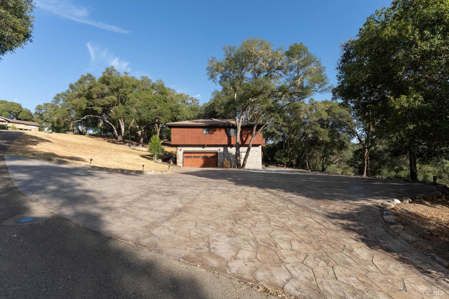 1300 Vista Verde Road Ukiah CA 95482