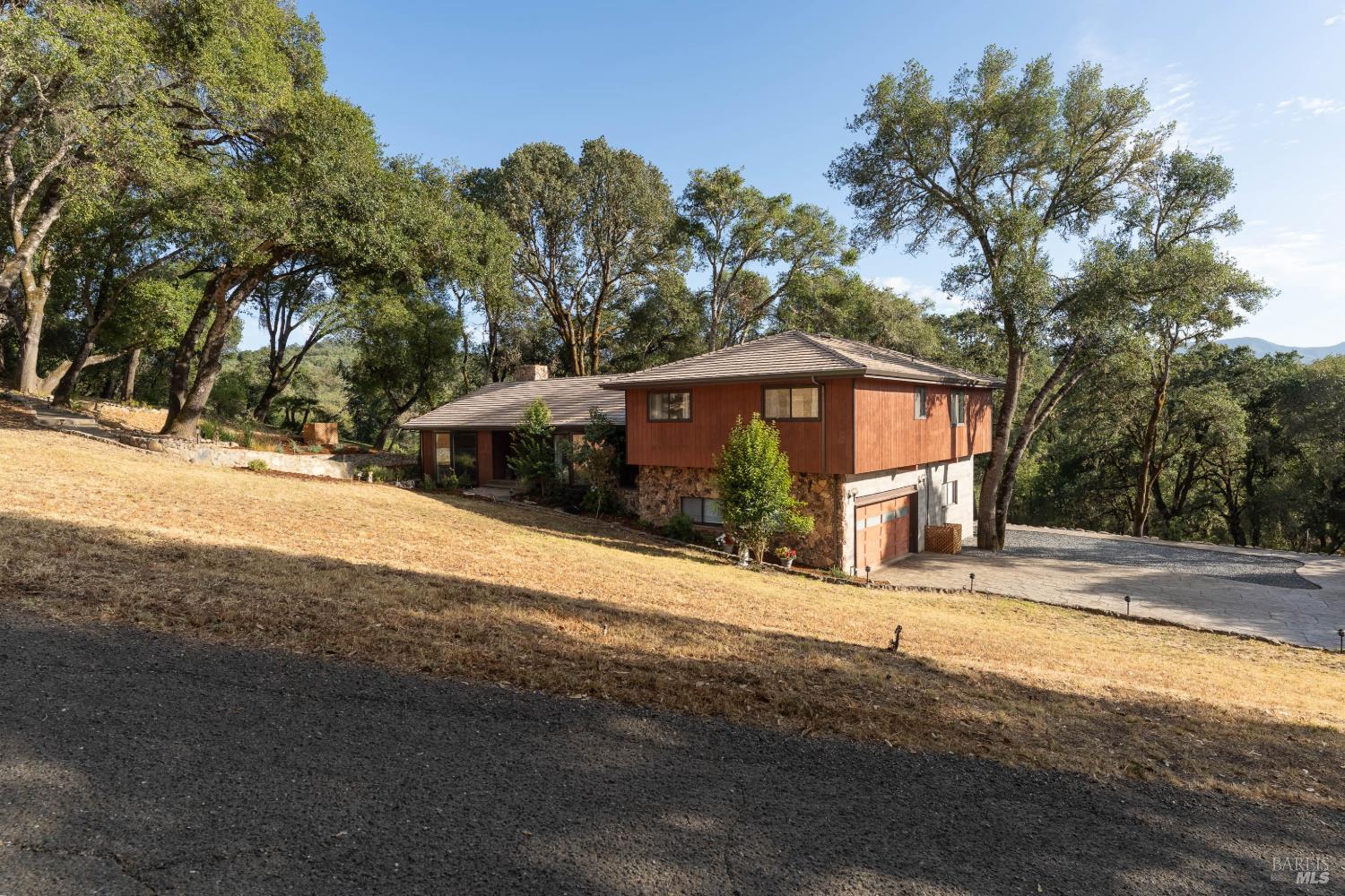 1300 Vista Verde Road Ukiah CA 95482