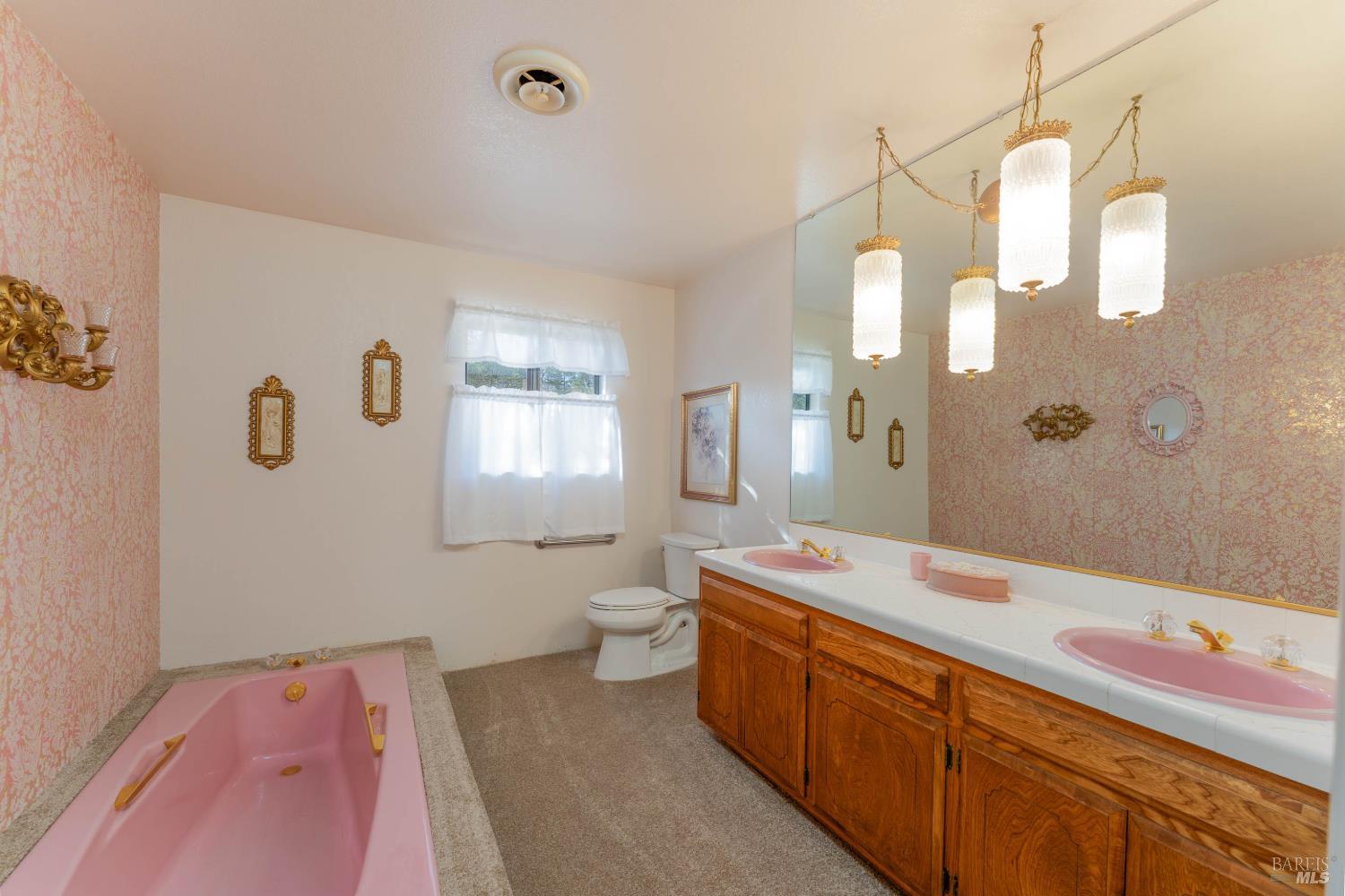 1300 Vista Verde Road Ukiah CA 95482