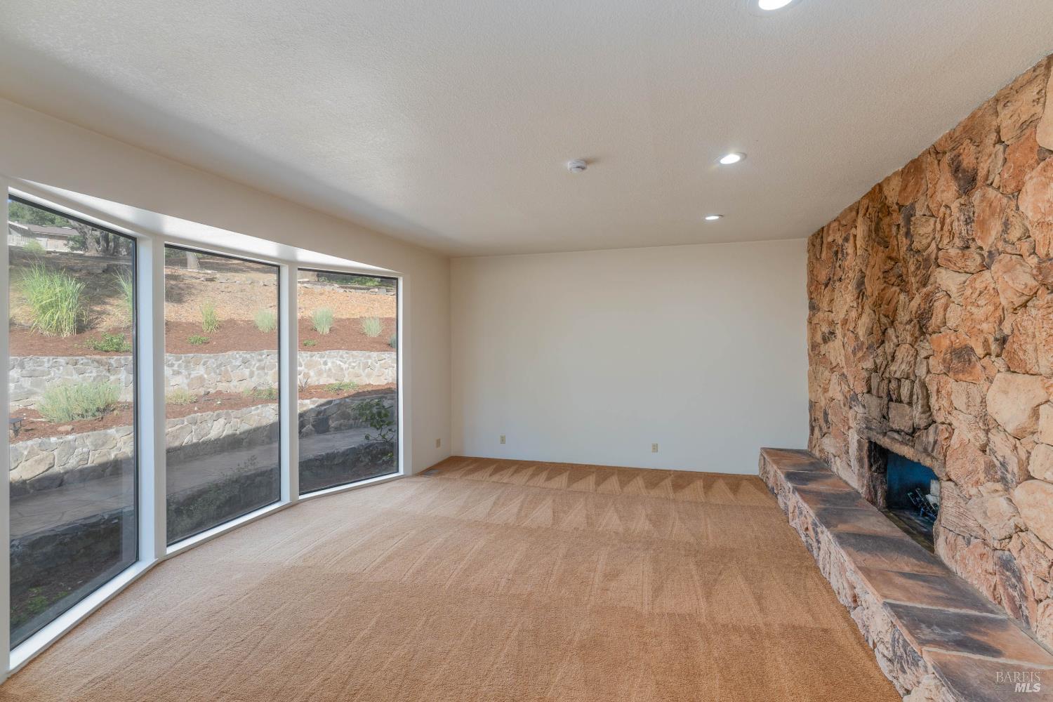 1300 Vista Verde Road Ukiah CA 95482