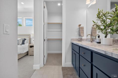 2442 Linwood Avenue Santa Rosa CA 95404
