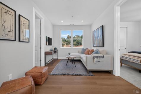2442 Linwood Avenue Santa Rosa CA 95404
