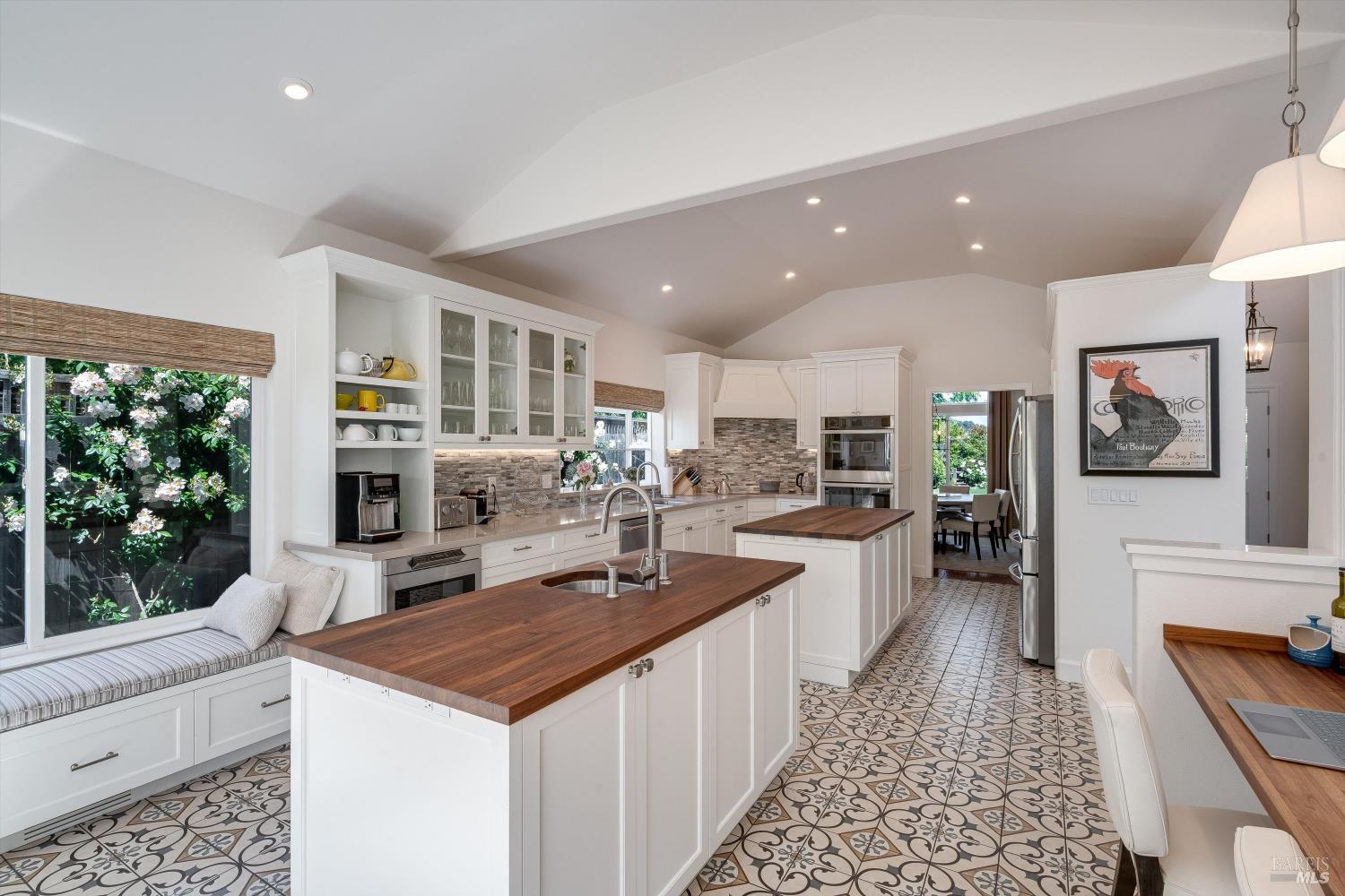 1167 Darms Lane Napa CA 94558