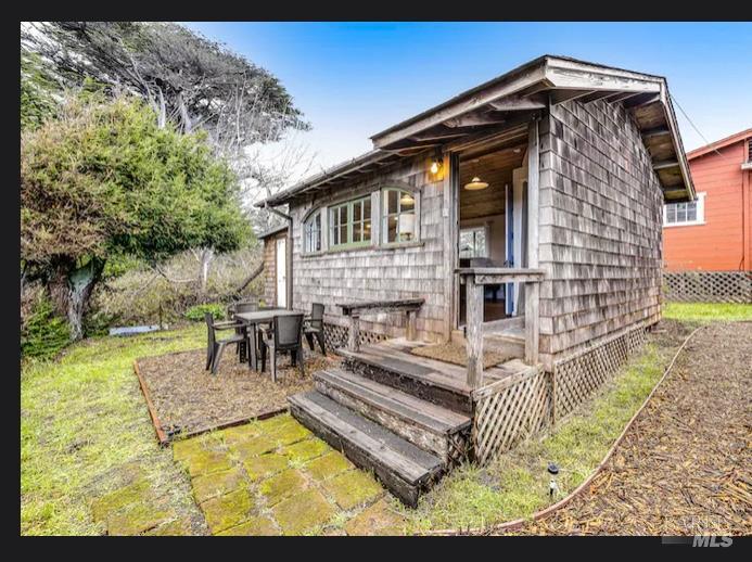 15301 Caspar Road Caspar CA 95420