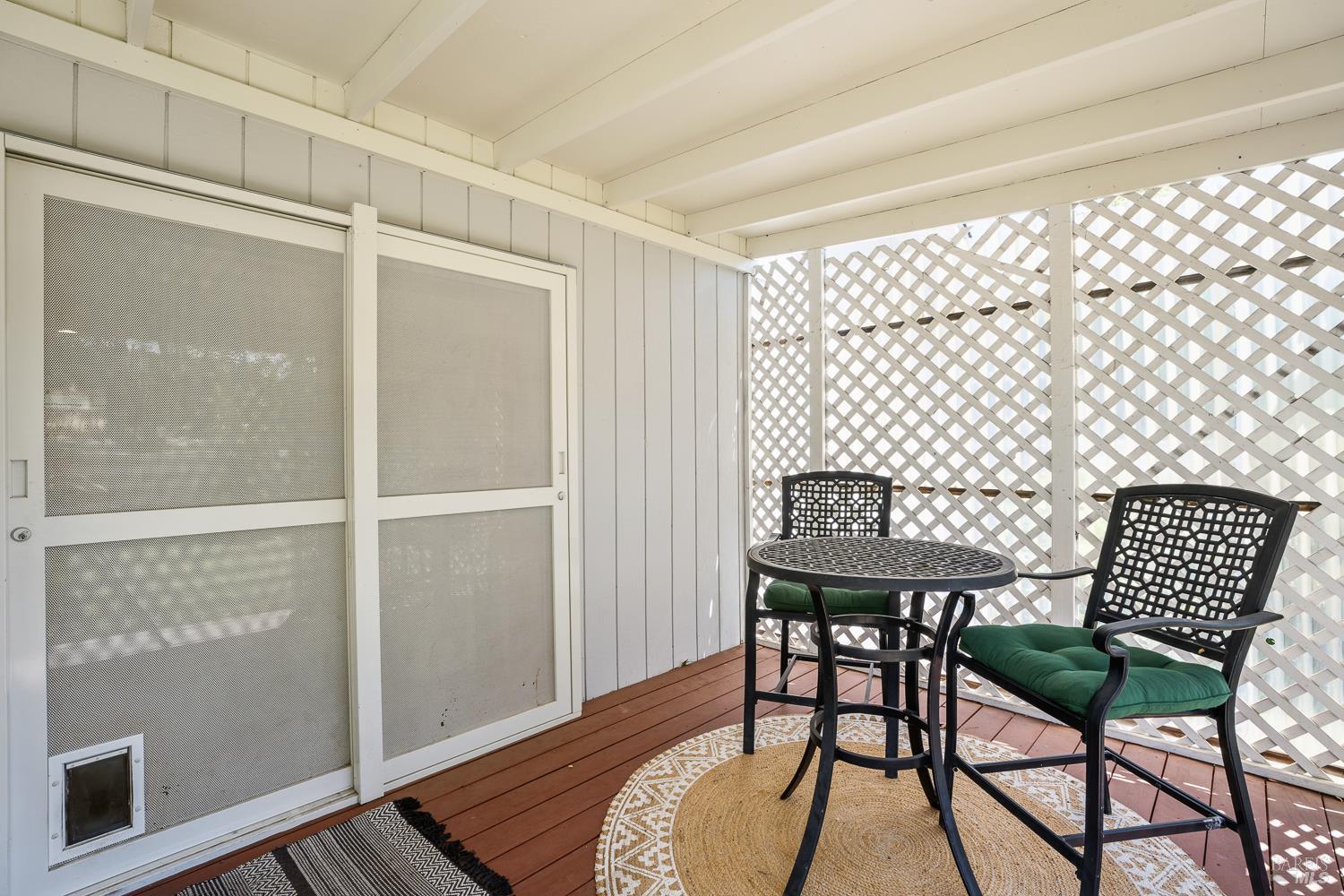 660 Capps Lane Ukiah CA 95482