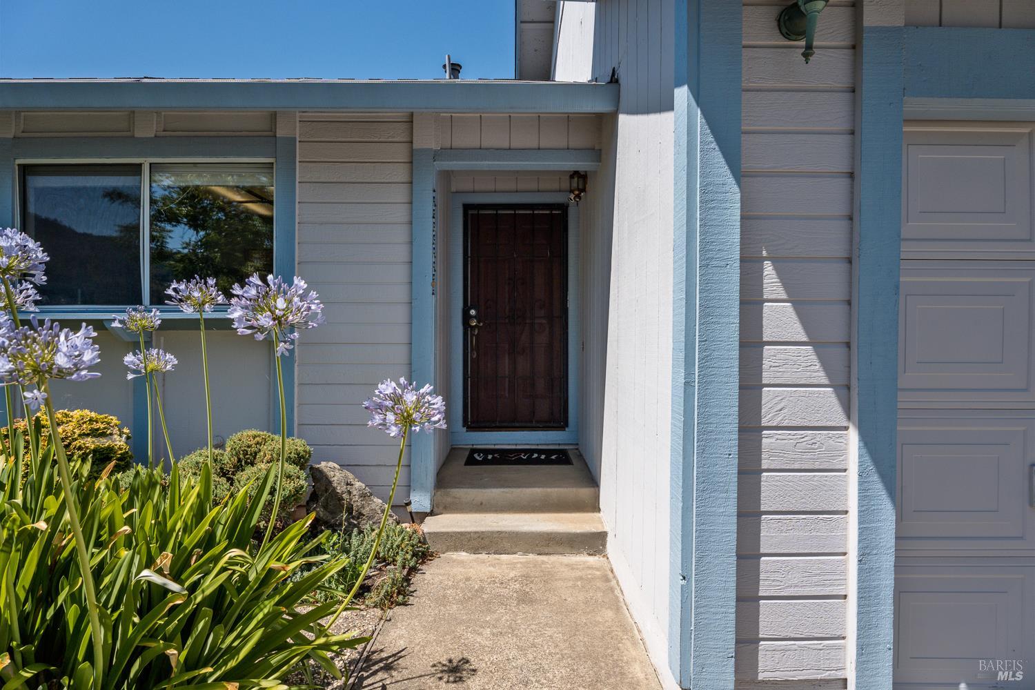 660 Capps Lane Ukiah CA 95482