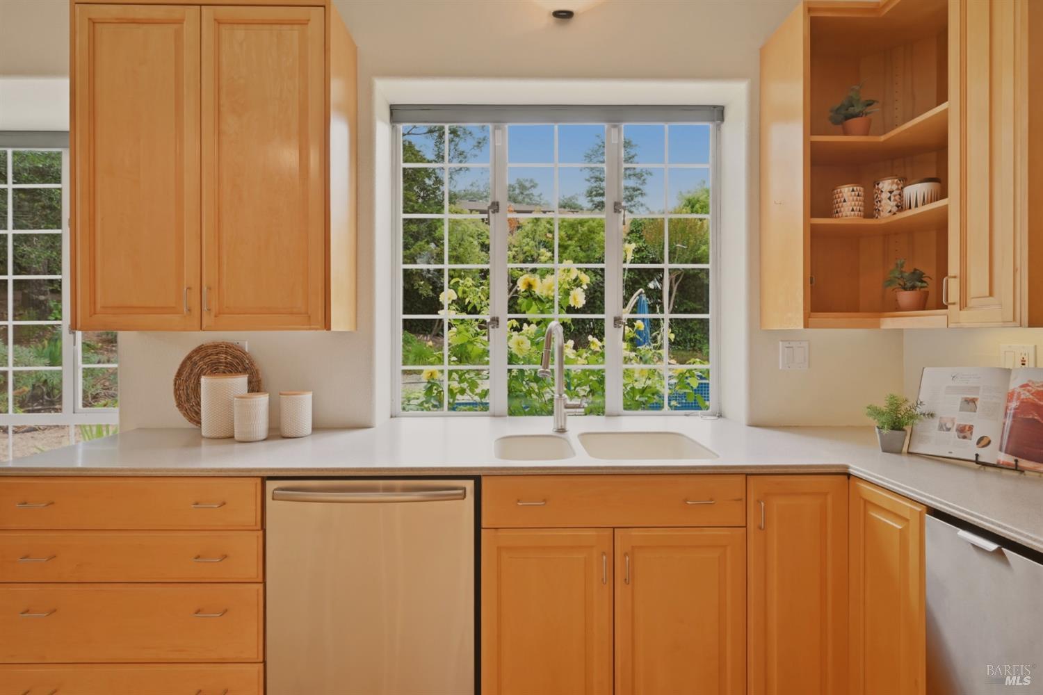 10 Via Del Arroyo Napa CA 94559