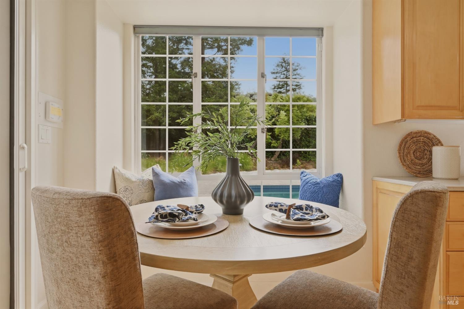 10 Via Del Arroyo Napa CA 94559