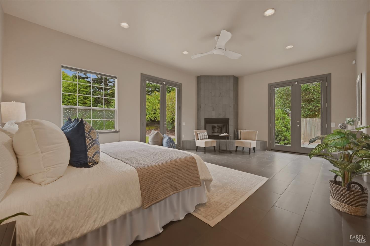 10 Via Del Arroyo Napa CA 94559