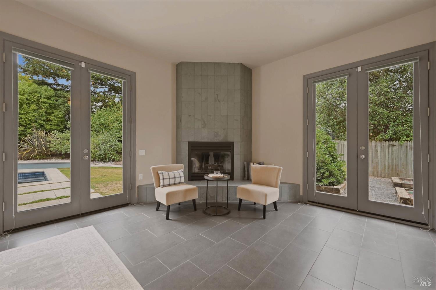 10 Via Del Arroyo Napa CA 94559
