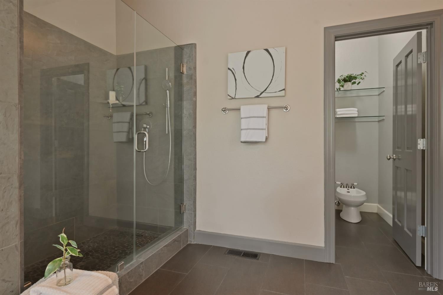 10 Via Del Arroyo Napa CA 94559