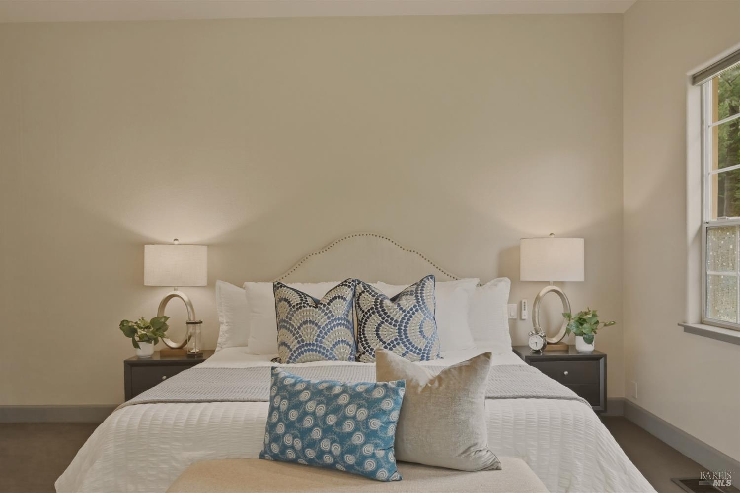 10 Via Del Arroyo Napa CA 94559