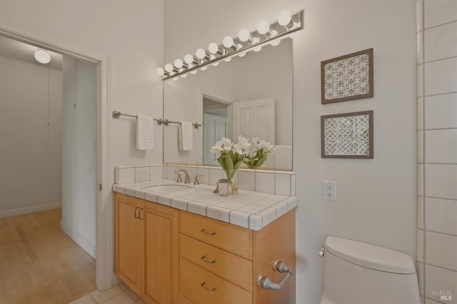 10 Via Del Arroyo Napa CA 94559