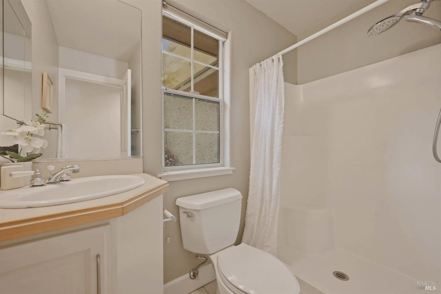 10 Via Del Arroyo Napa CA 94559