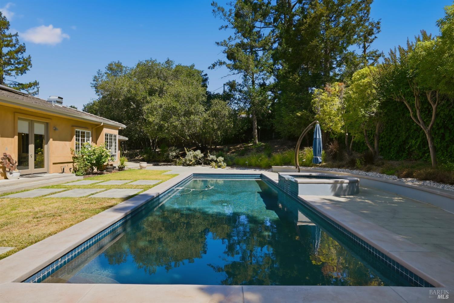 10 Via Del Arroyo Napa CA 94559