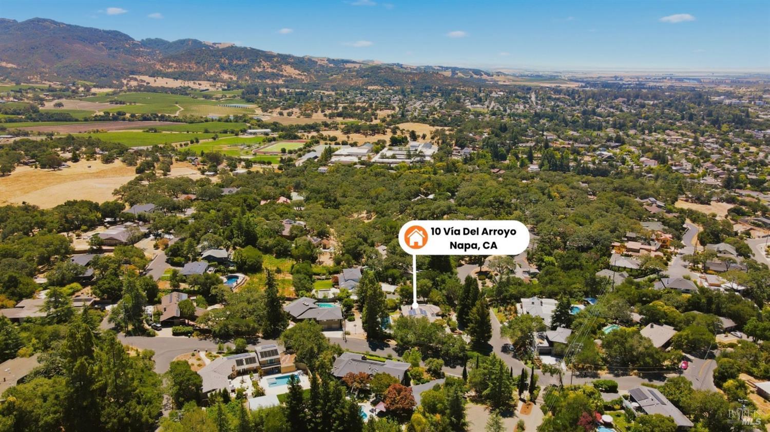 10 Via Del Arroyo Napa CA 94559