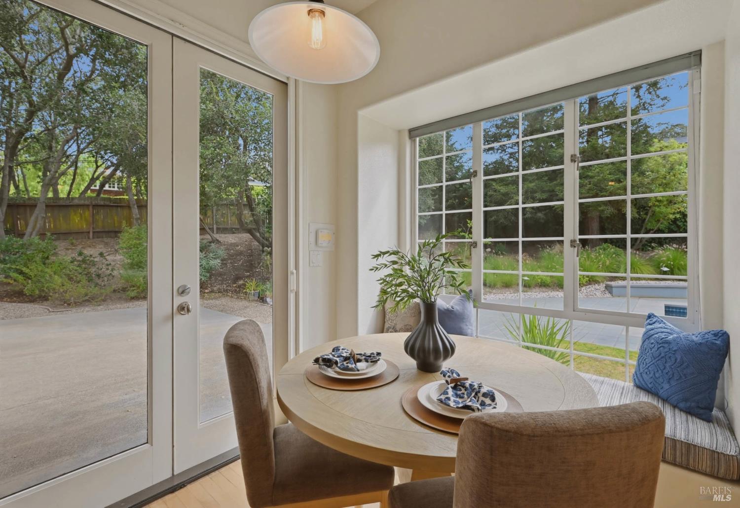 10 Via Del Arroyo Napa CA 94559
