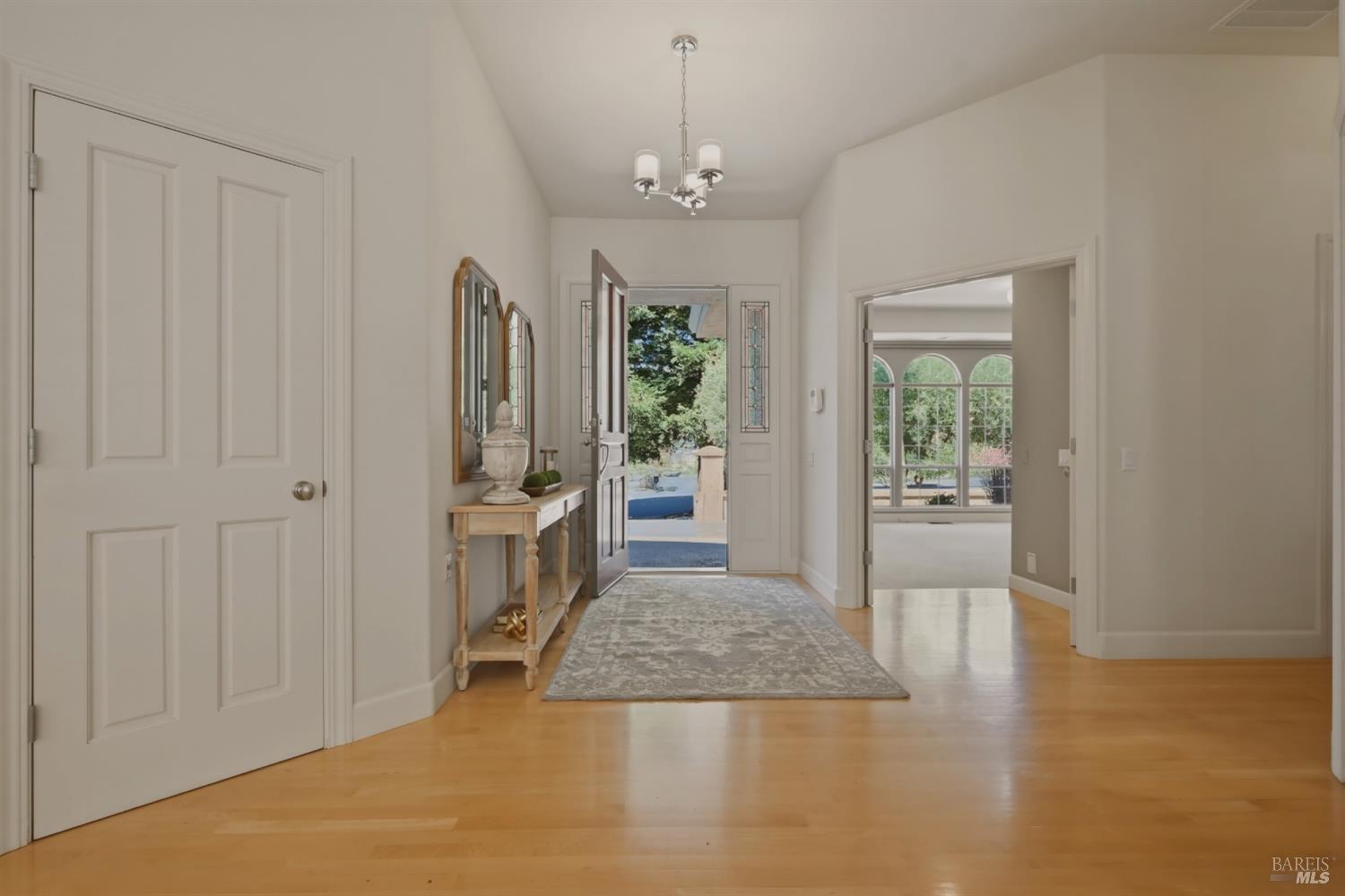 10 Via Del Arroyo Napa CA 94559