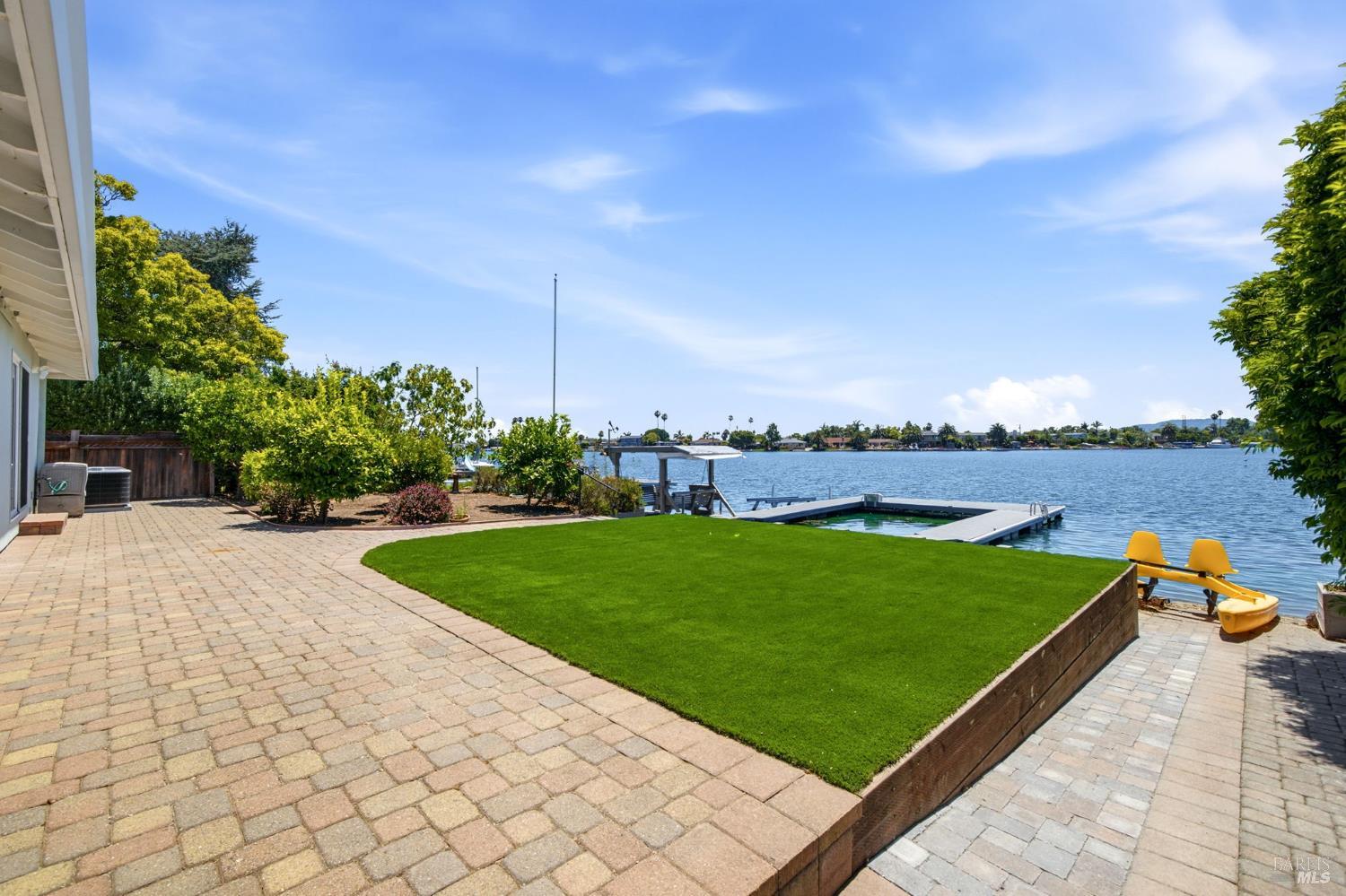 164 Montego Key Novato CA 94949