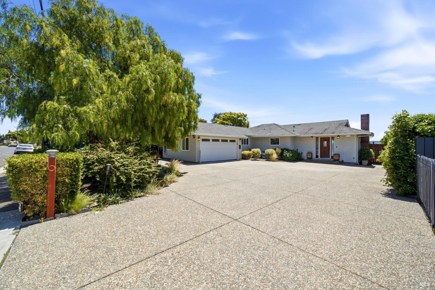 164 Montego Key Novato CA 94949