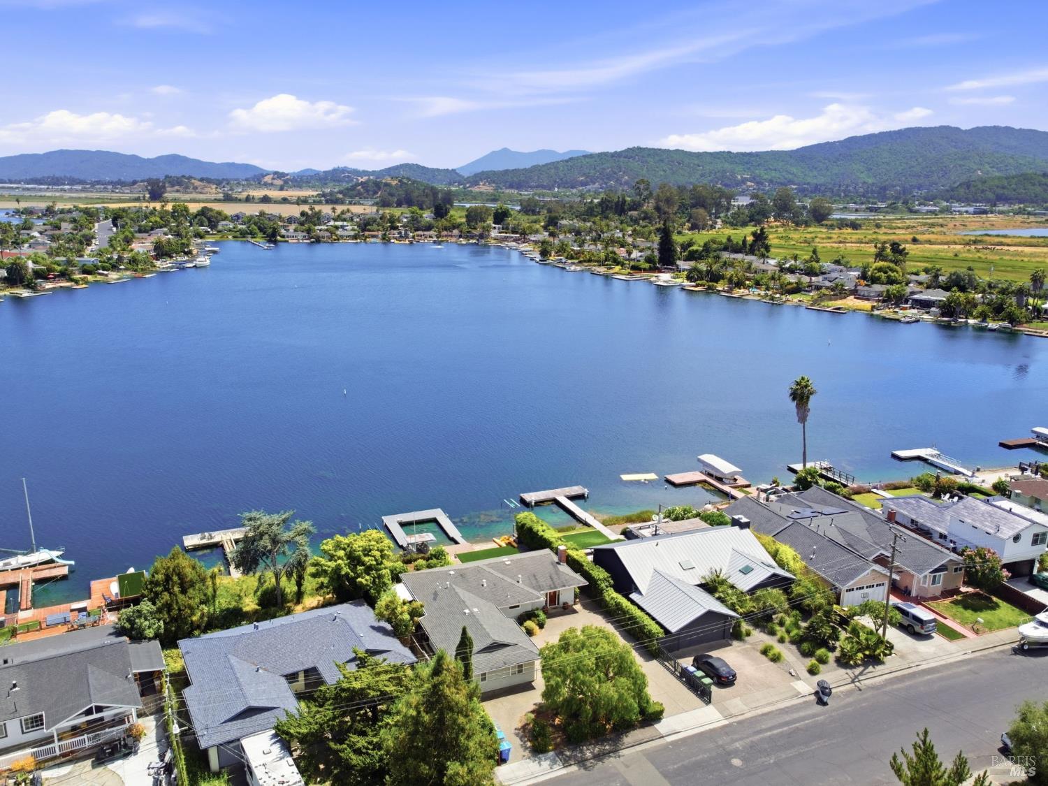 164 Montego Key Novato CA 94949