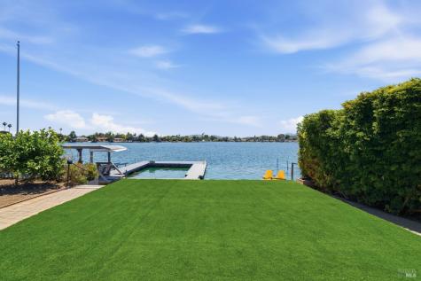 164 Montego Key Novato CA 94949