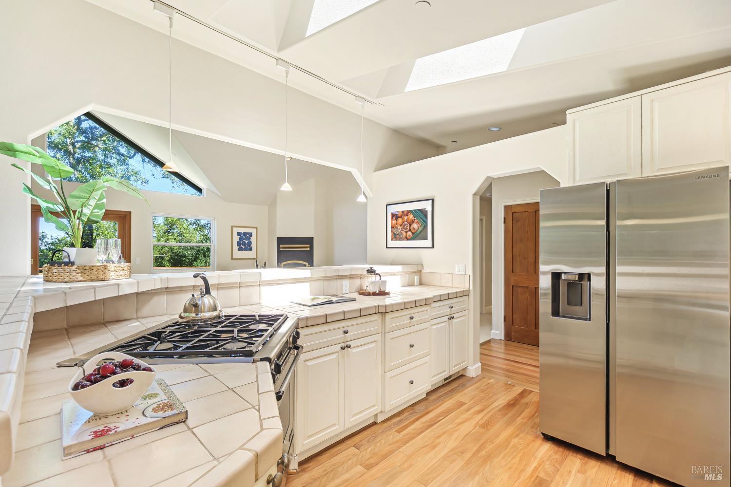 20 Buena Vista Avenue Fairfax CA 94930