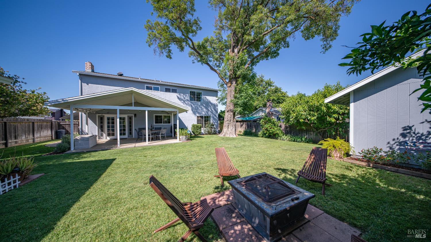 445 Calmace Drive Dixon CA 95620