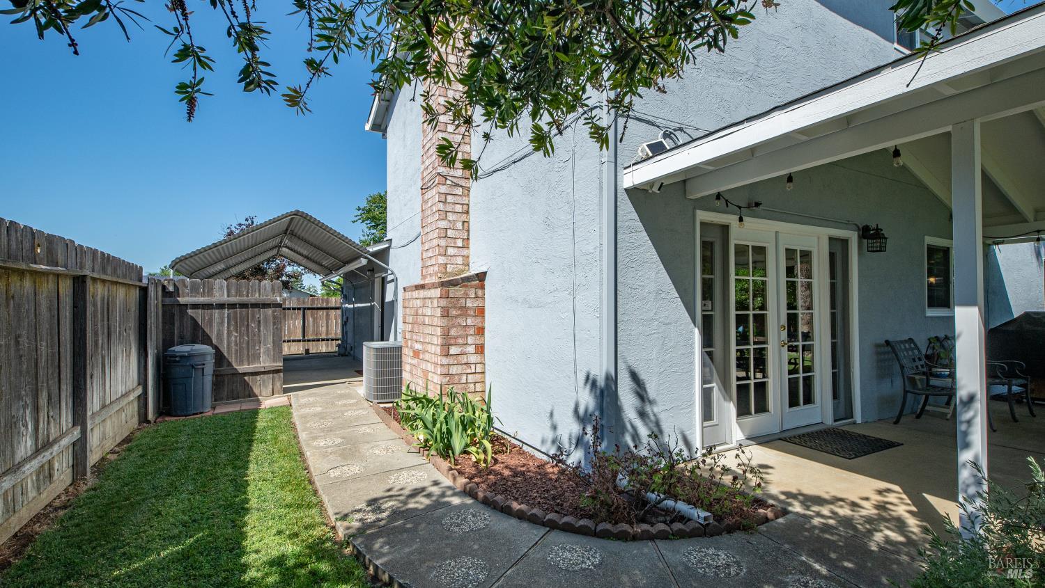 445 Calmace Drive Dixon CA 95620