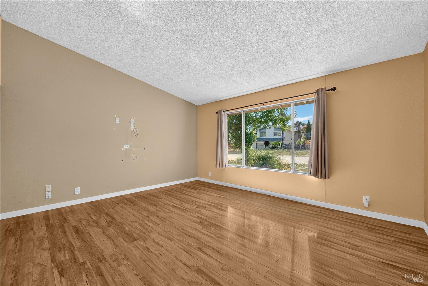 106 Clayton Circle Vacaville CA 95687