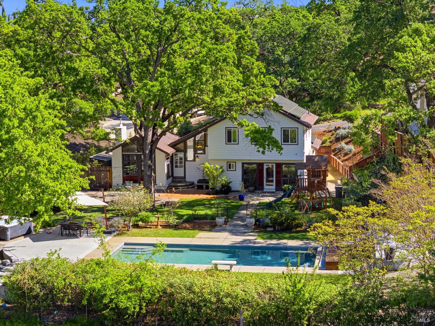 215 Wykoff Drive Vacaville CA 95688