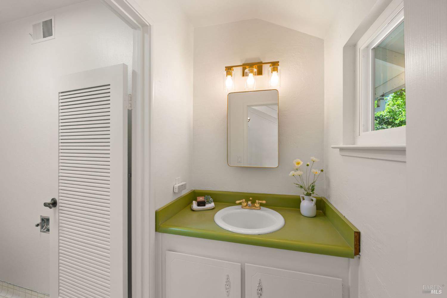 215 Wykoff Drive Vacaville CA 95688