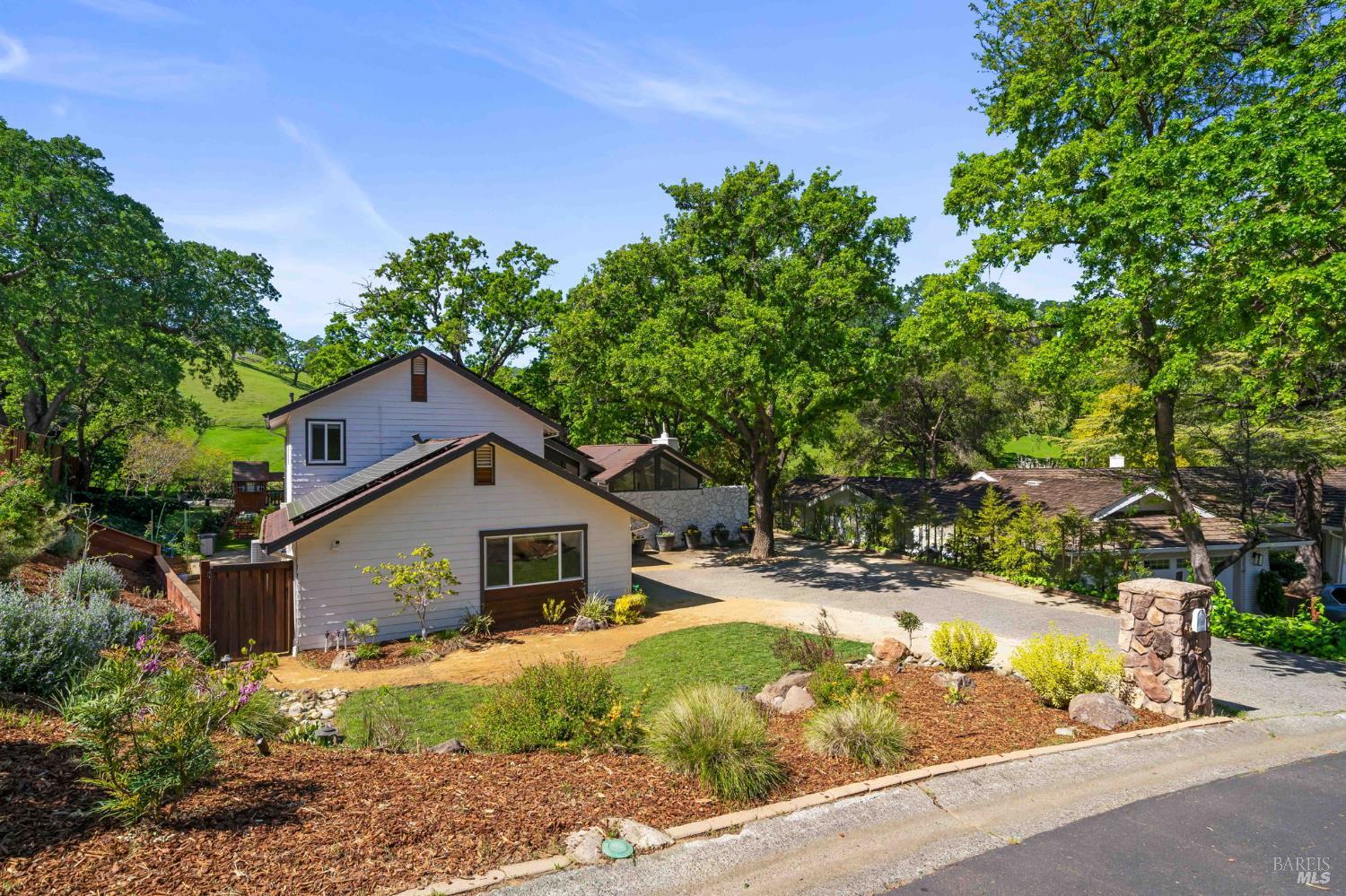 215 Wykoff Drive Vacaville CA 95688