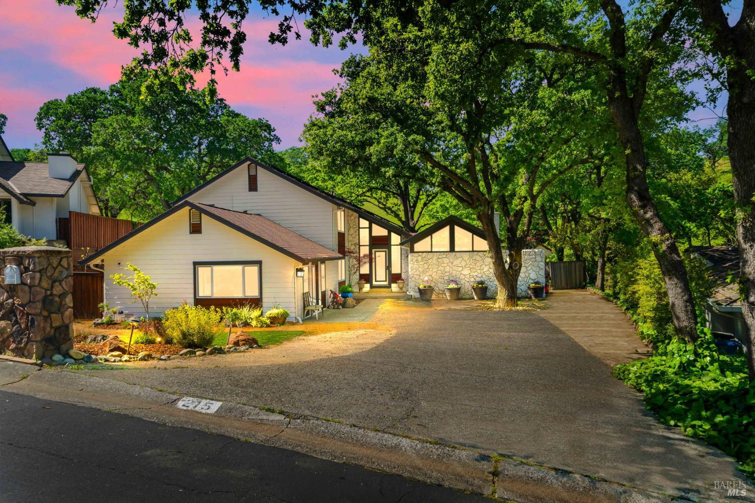 215 Wykoff Drive Vacaville CA 95688