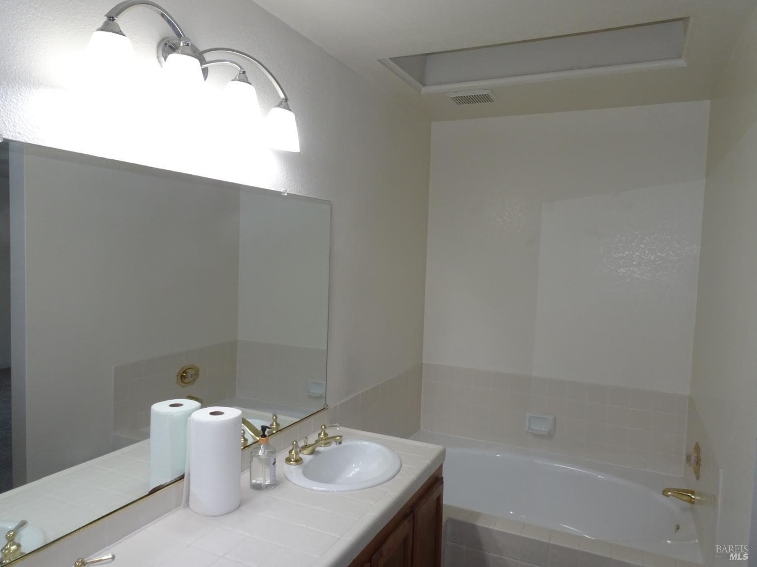 2923 Eucalyptus Court Fairfield CA 94533